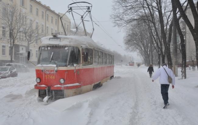 Киев два дня будет засыпать сильным снегом