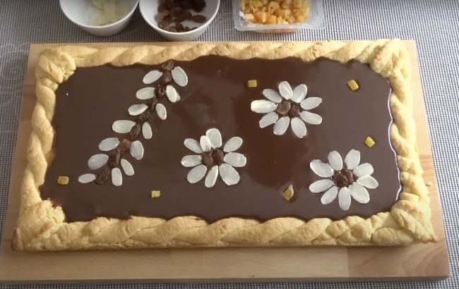 Мазурек зі згущівкою: готуємо найвідоміший польській пиріг на Великдень