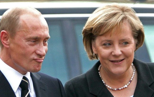 Меркель допускает встречу "нормандской четверки" при условии прогресса по Донбассу