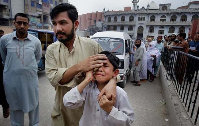 В результаті землетрусу в Пакистані постраждали десятки людей
