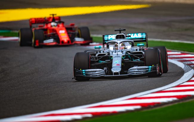 Формула-1 снова отменила Гран-при Китая: неспортивная причина