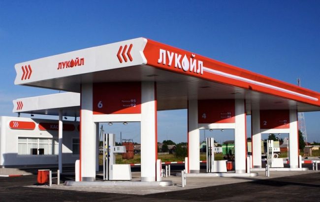 "Лукойл" спростував арешт своїх рахунків в Румунії