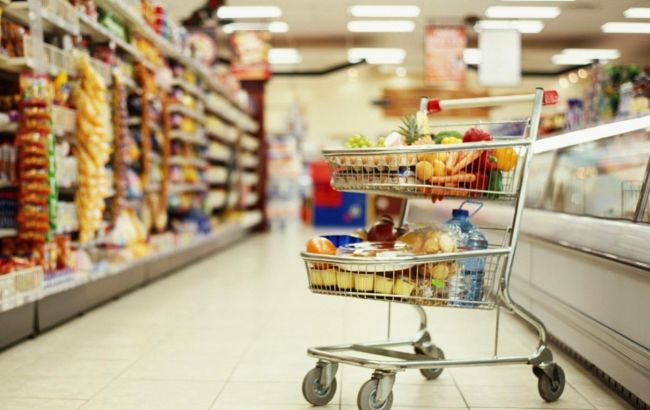 В Украине введен ежедневный контроль цен на продукты, топливо и лекарства