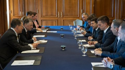 Зеленський у Торонто зустрівся із Волкером