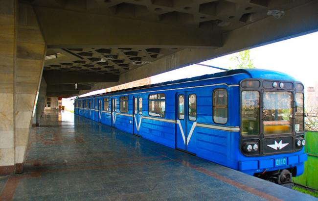 Кабмин может направить 30% остатков "киотских" средств на модернизацию метро Киева