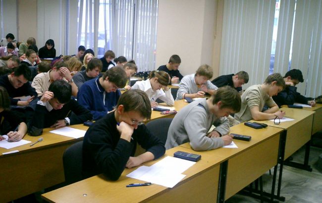 У МОН розповіли, скільки випускників з окупованого Донбасу приймуть участь у ЗНО