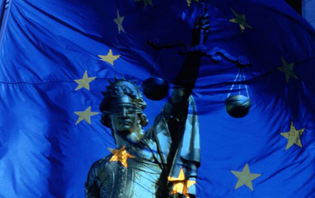 ЕС опубликовал расширенный санкционный список против ЛНР и ДНР