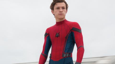 Блогер захотів облизати кросівки зірки "Людини-павука"