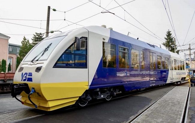 Пасажири бігають і кричать: на Укрзалізниці сталася НП