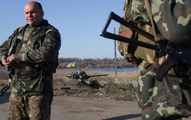 В результате подрывов на Бахмутке 1 украинский военный погиб, 7 ранены, - ЛОГА
