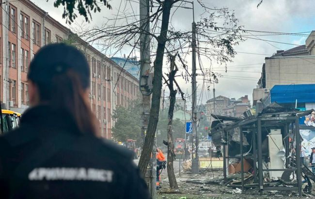 Ночной обстрел Киева: количество раненых возросло до шести, среди них есть подросток