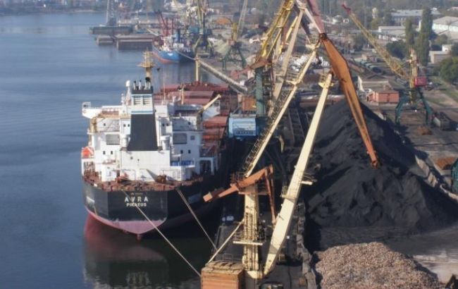 Украинские порты пересмотрят ставку портовых сборов, - АМПУ