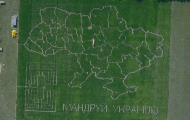 Под Киевом появился огромный лабиринт в форме Украины