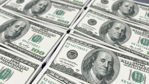 Межбанк открылся дальнейшим снижением курса доллара