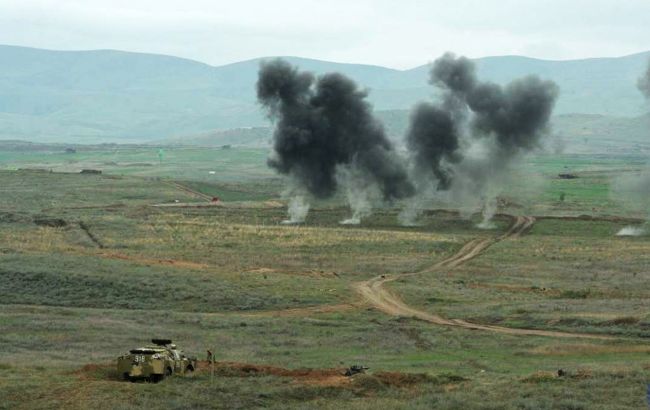 Армения и Азербайджан ведут бои в районе Шуши