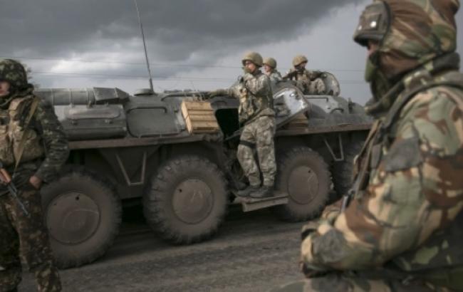 Силы АТО в районе 29 и 31 блокпостов остановили наступление российских войск, - штаб