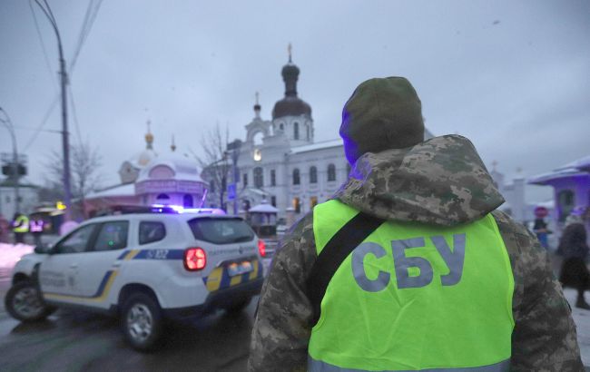 Официально. СБУ посетила Киево-Печерскую лавру и дала первый комментарий