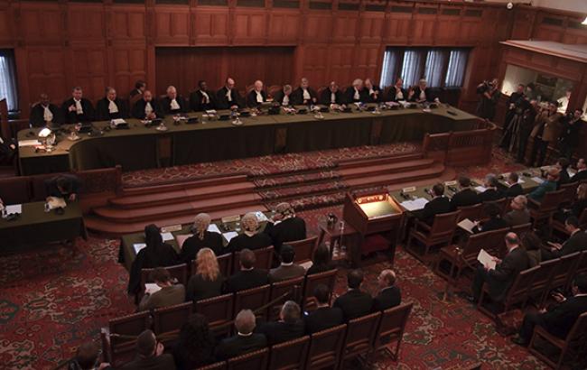 Українські правозахисники подали в Гаазький трибунал позов проти "режиму Януковича"