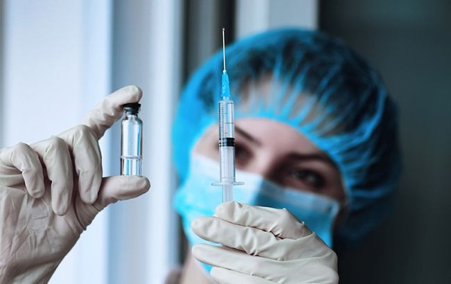 Корь в Украине: медики рассказали, можно ли делать прививку после 30 лет