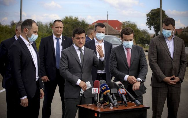 Україна обговорить з країнами-сусідами проблему черг на кордоні