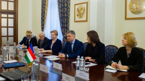 Украина рассчитывает, что Венгрия разблокирует диалог Украины с НАТО