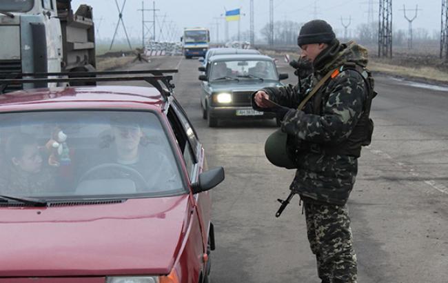 В Луганской области ограничили выезд мужчин призывного возраста