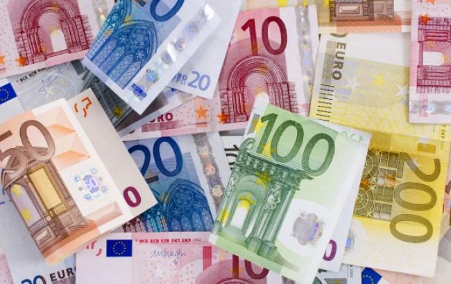 В России биржевой курс евро упал ниже 70 рублей