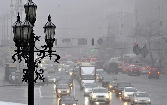 Синоптики предупреждают о тумане в Украине