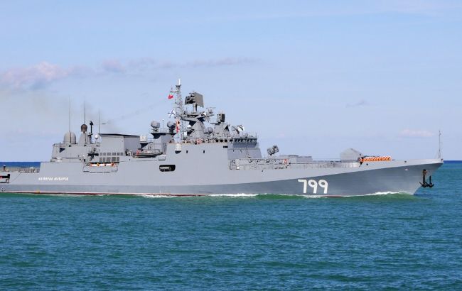 Флот РФ мог остаться без двух кораблей для запуска "Калибров": снимки со спутников