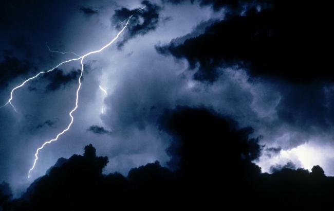 Синоптики попереджають про грозу у Києві та області 29 липня