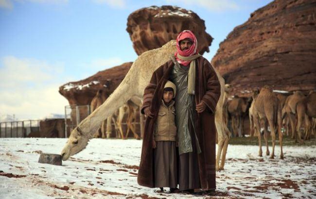 Редчайшее природное явление: в Саудовской Аравии выпал снег