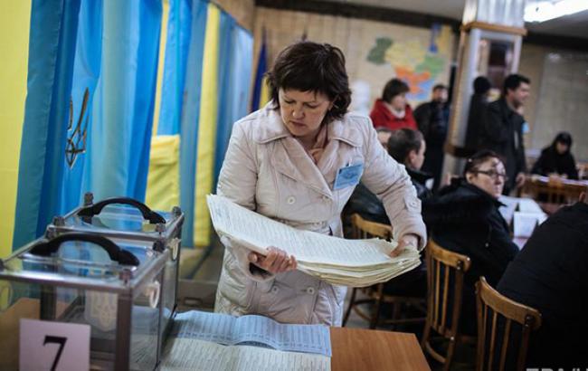 В Киеве 25 января проходят довыборы в горсовет на двух округах