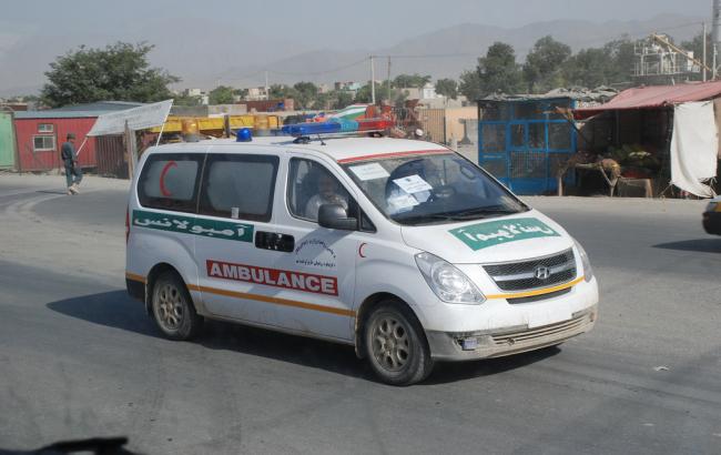 У Кабулі біля урядових установ підірвався смертник, є загиблі