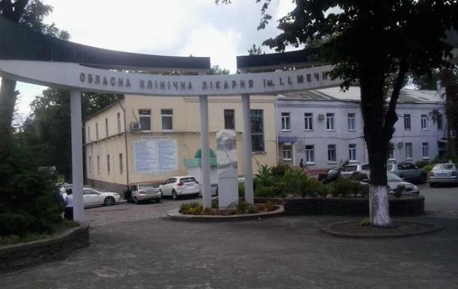 За тиждень в лікарню Дніпра доставили 8 військових із зони АТО