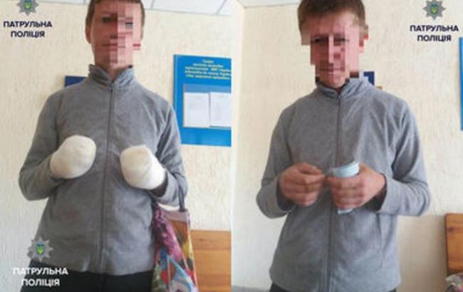 Мужчина, прикидывающийся инвалидом, зарабатывал за 3 часа 600 грн