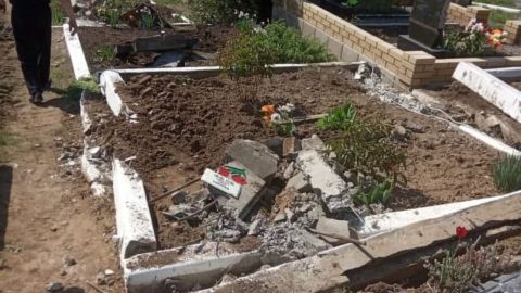 В Луганской области боевики разрушили кладбище с помощью военной техники