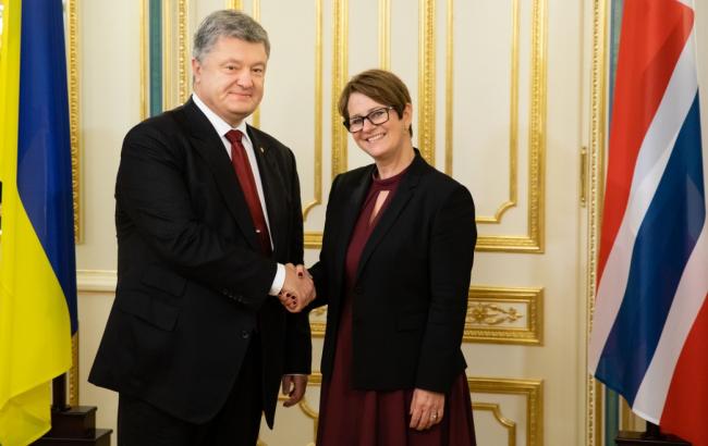 Україна і Норвегія обговорили кроки звільнення українських політв'язнів