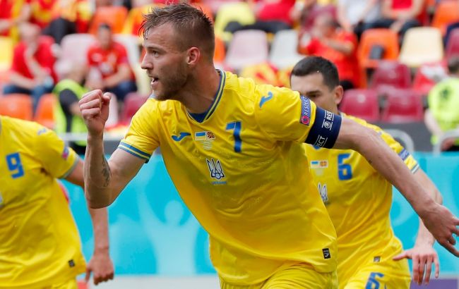 Збірна України перемагає Шотландію у другому таймі: відео голів