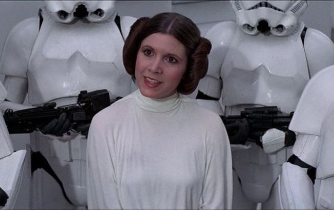 Кэрри Фишер напишет книгу о съемках "Звездных войн"