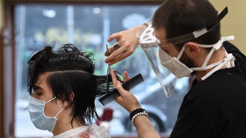 Лунный календарь на июнь: когда не стоит идти в парикмахерскую