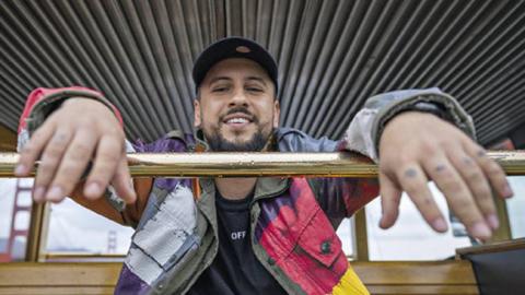 MONATIK вперше показав своїх дітей