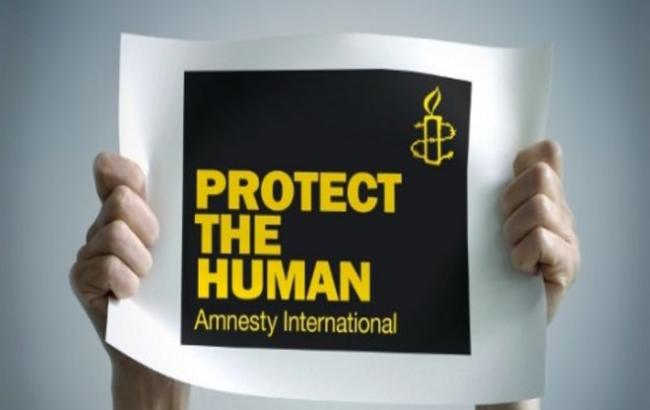 Amnesty International засуджує Туреччину за безпідставне звільнення держслужбовців