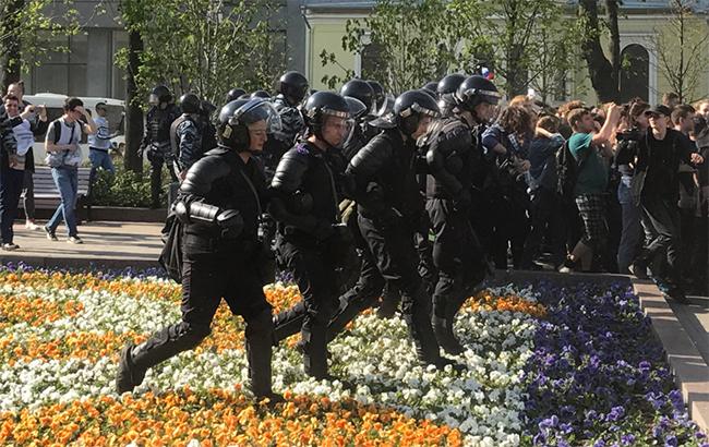 В России задержали самого юного участника митинга против власти Путина