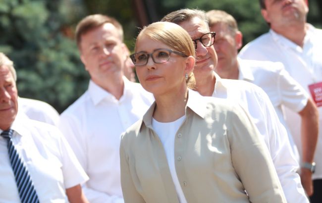 "Батьківщина" не допустить капітуляції у переговорах щодо Криму та Донбасу, - Тимошенко