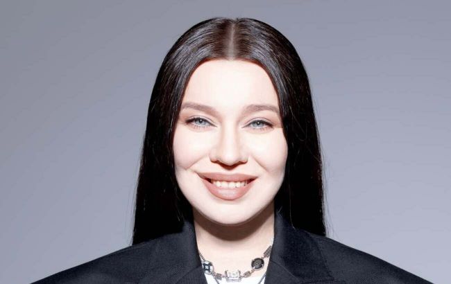 Певица-предательница Елка отказалась от украинского гражданства: детали