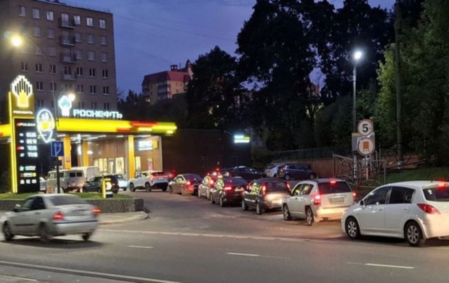 У "ЛНР" автозаправкам дозволили встановити максимальну націнку на всі види пального