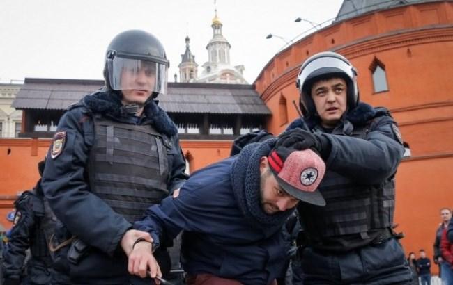 Карикатурист показал отношение Путина к митингующим россиянам