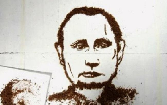 Литовская художница скормила Путина курам