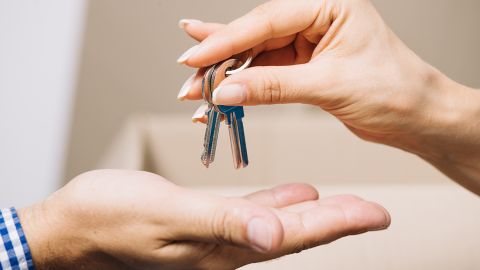 Оренда житла в Україні без ризиків: як правильно зняти квартиру