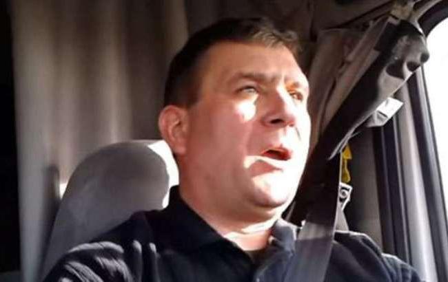 Далекобійник з США записав хіт про блокаду Криму